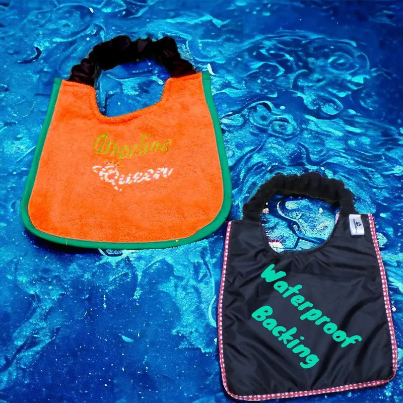 Royalty King/Queen dog bib: drooling queen