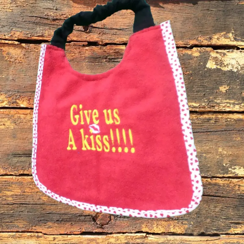 Give us a kiss cute dog bib, photo 9