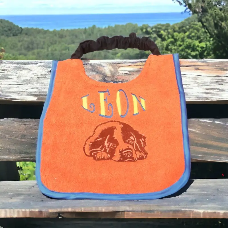 Customisable Saint Bernard Drool Bib: leon