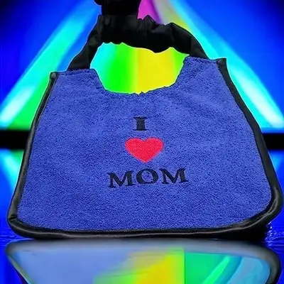 I love my Mom dog bib, photo 2