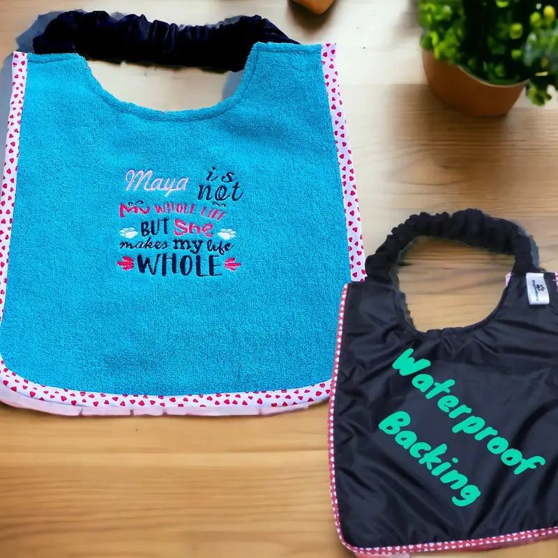 Exclusive 4 coloured bib: whole life
