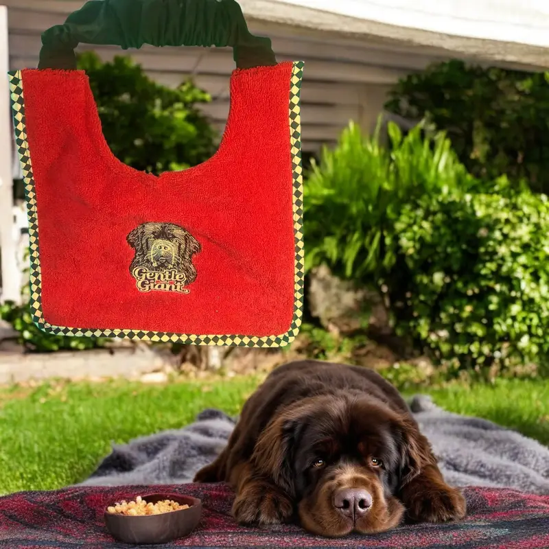 Gentle Giant Dog Bib: newfy gentle giant