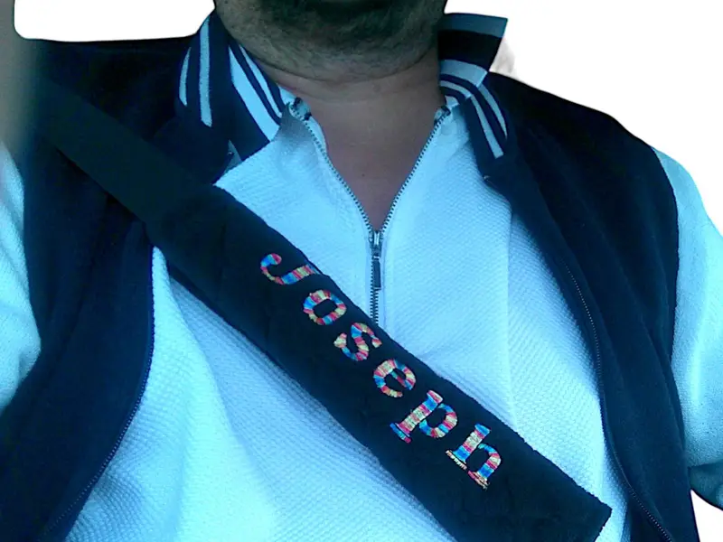 Personalised Seatbelt Covers: seatbelts name
